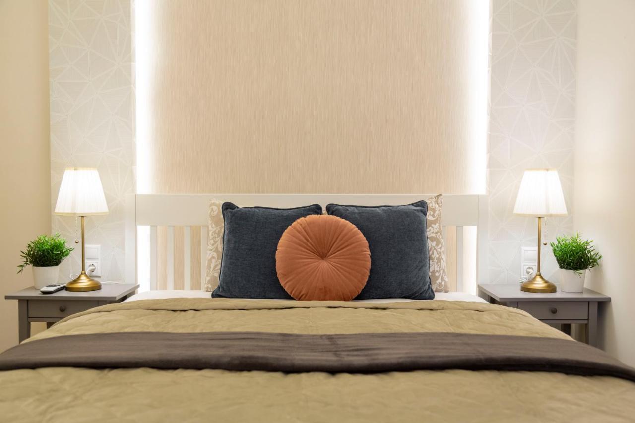 Luxurious Central Apartment In Liszt Ferenc Square, Budapest